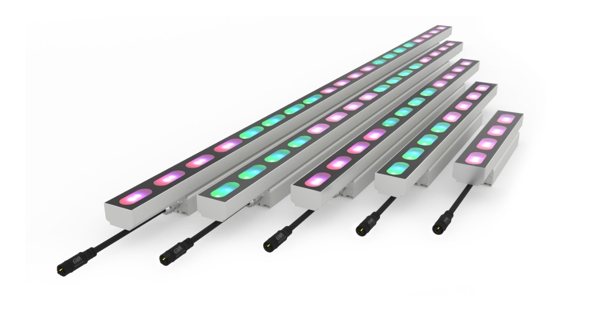 GVA: STR10 Color-Changing Linear Wall Washing & Grazing Exterior LED Lighting